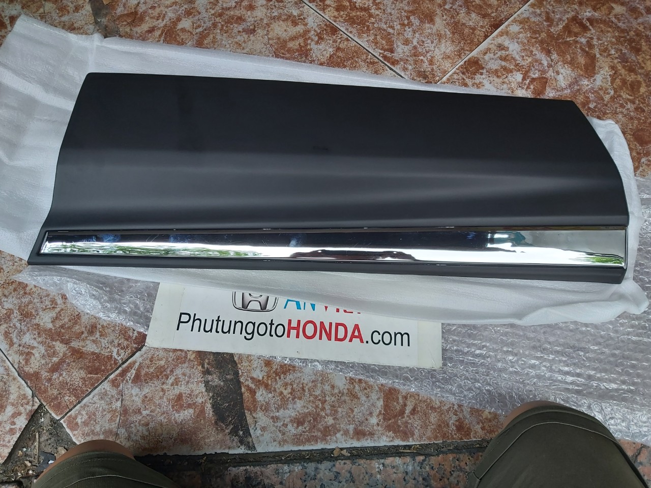 Ốp cánh cửa xe honda CRV 2018-2020